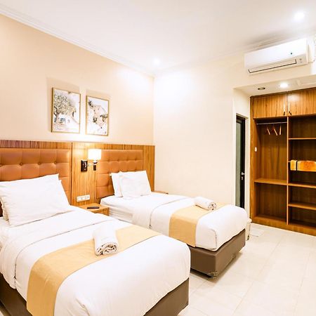 Selaras Inn Syariah Γιογκιακάρτα Εξωτερικό φωτογραφία