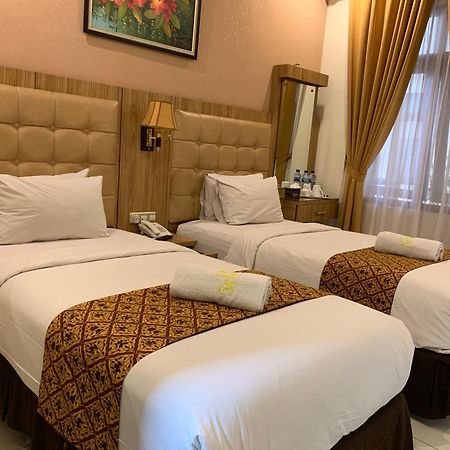 Selaras Inn Syariah Γιογκιακάρτα Εξωτερικό φωτογραφία